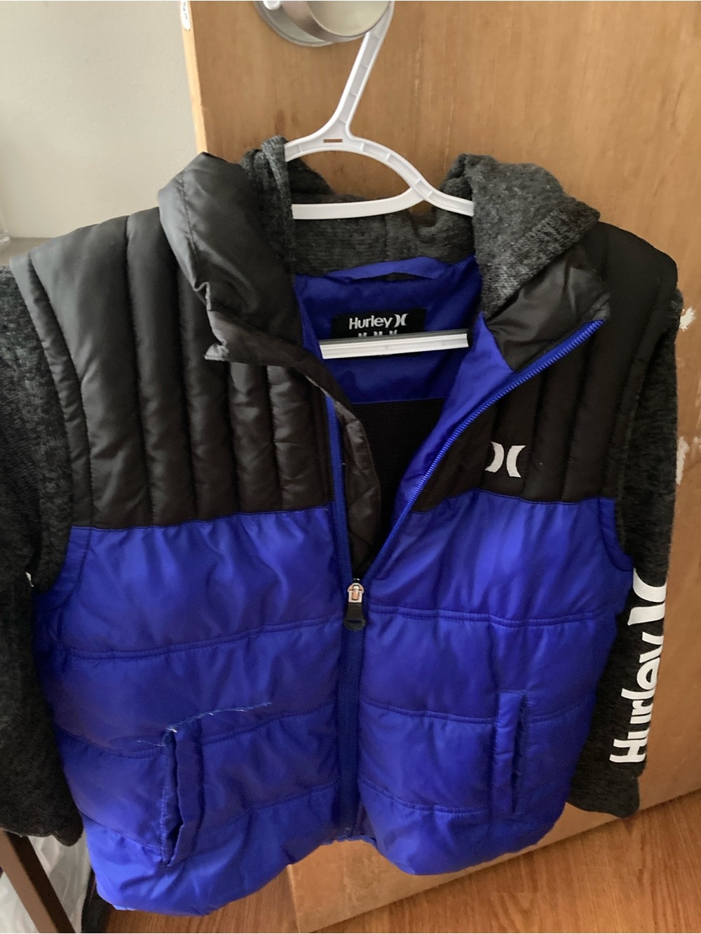 Hurley Blue and Black Kids Puffer Jacket with Hooded Sleeves